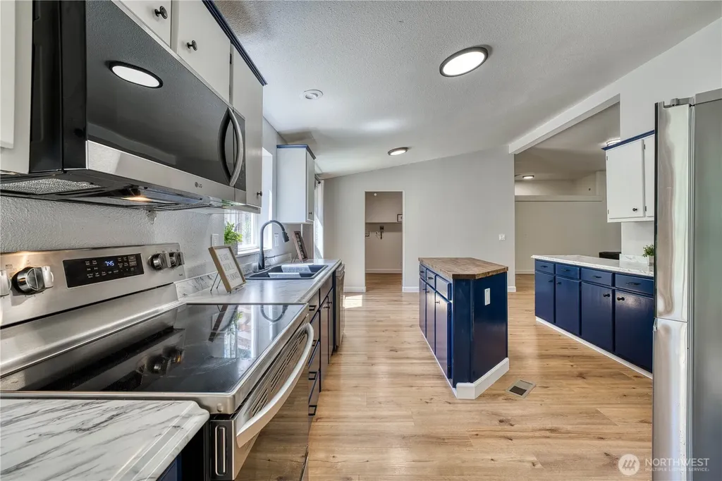 1208 205th Avenue Ct SW Lakebay WA 98349