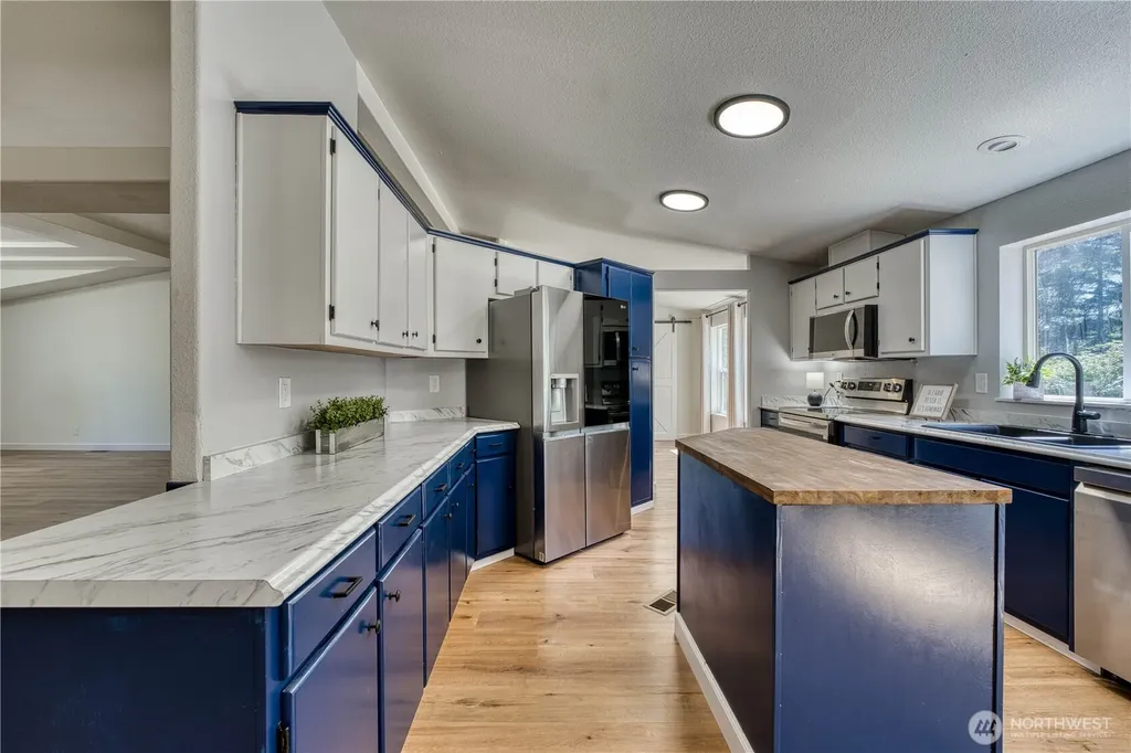 1208 205th Avenue Ct SW Lakebay WA 98349