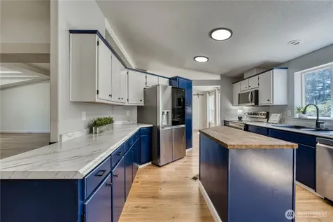 1208 205th Avenue Ct SW Lakebay WA 98349