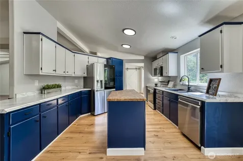 1208 205th Avenue Ct SW Lakebay WA 98349