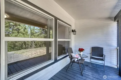 1208 205th Avenue Ct SW Lakebay WA 98349