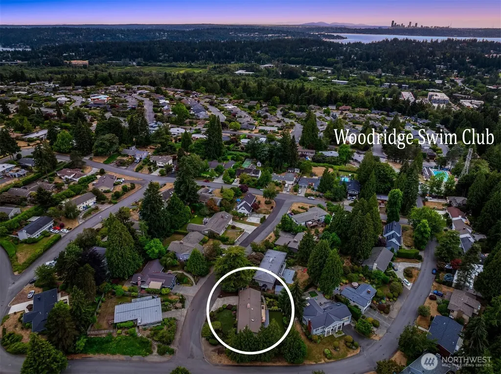 12536 SE 15th Street Bellevue WA 98005