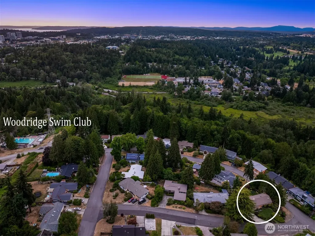 12536 SE 15th Street Bellevue WA 98005