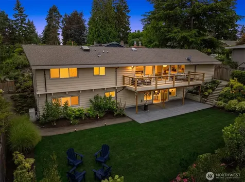 12536 SE 15th Street Bellevue WA 98005