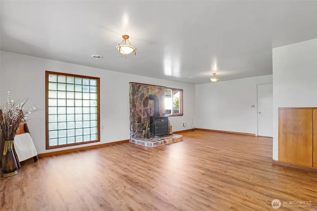 11801 K Road NE Moses Lake WA 98837