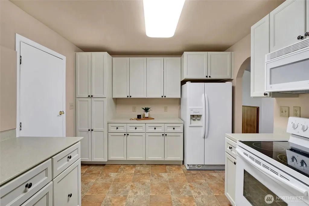 11801 K Road NE Moses Lake WA 98837