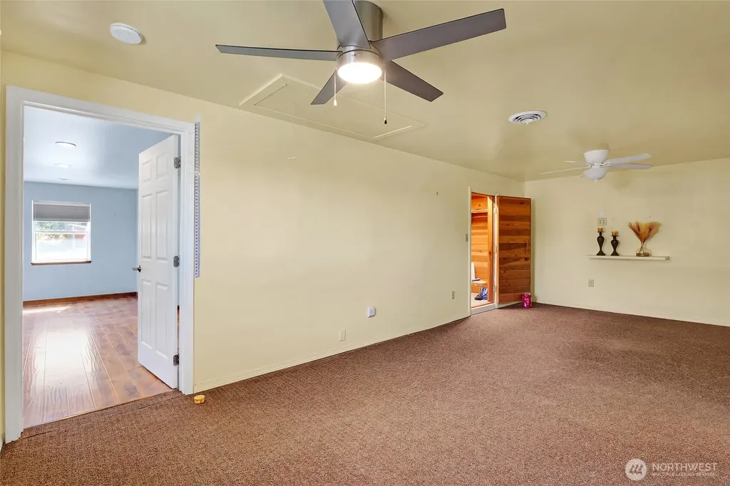 11801 K Road NE Moses Lake WA 98837