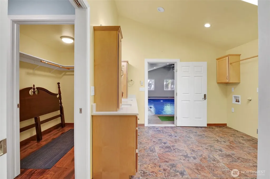 11801 K Road NE Moses Lake WA 98837