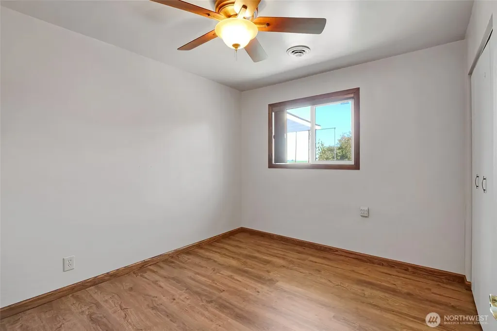11801 K Road NE Moses Lake WA 98837