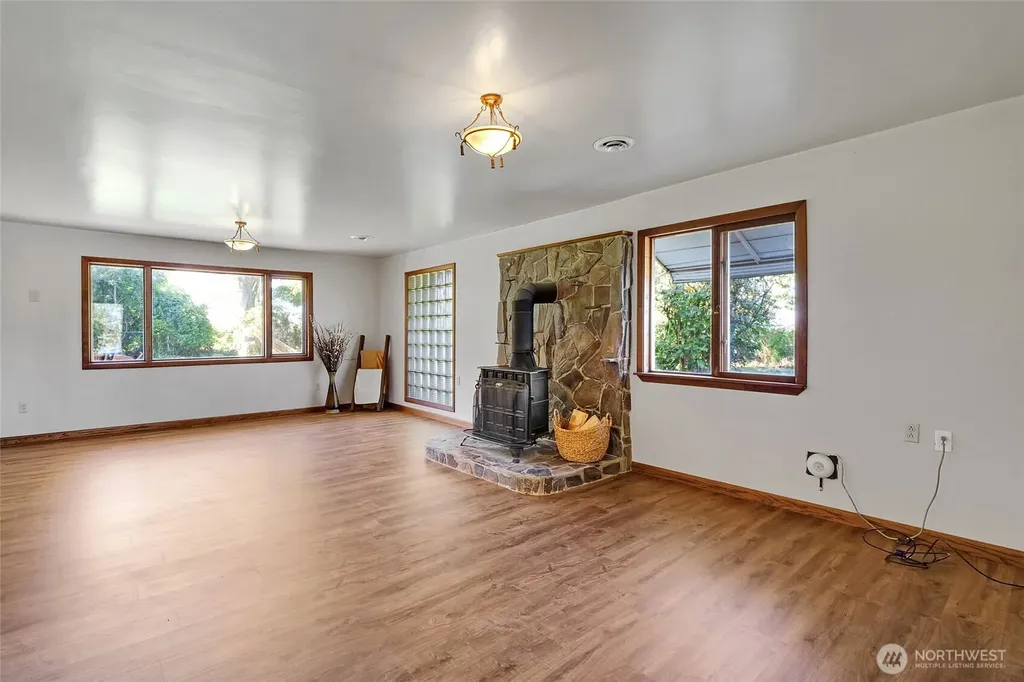 11801 K Road NE Moses Lake WA 98837