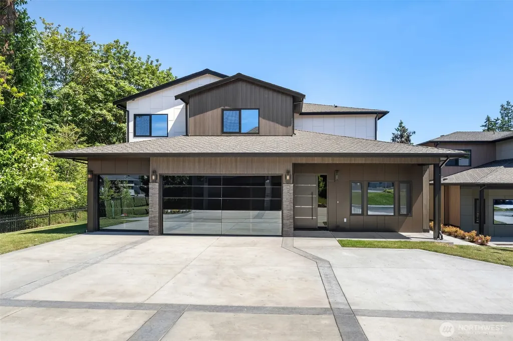 1219 158th Place SW Lynnwood WA 98087