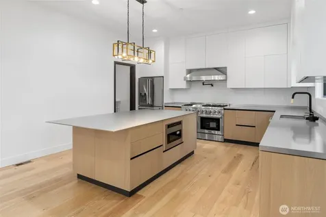 1219 158th Place SW Lynnwood WA 98087