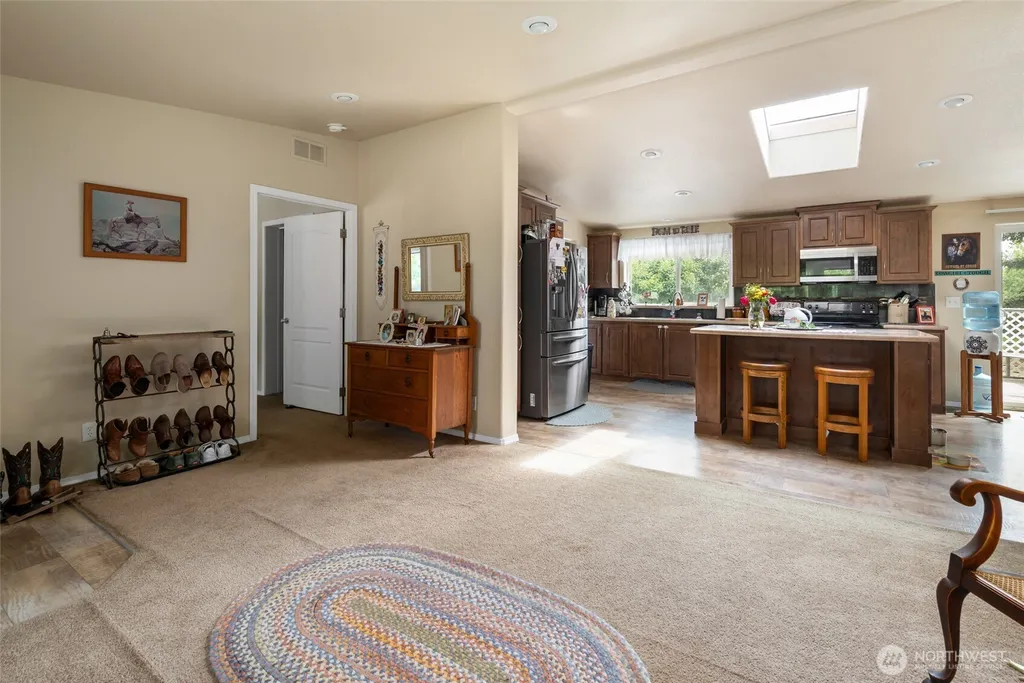 29410 Sr 20 Oak Harbor WA 98277