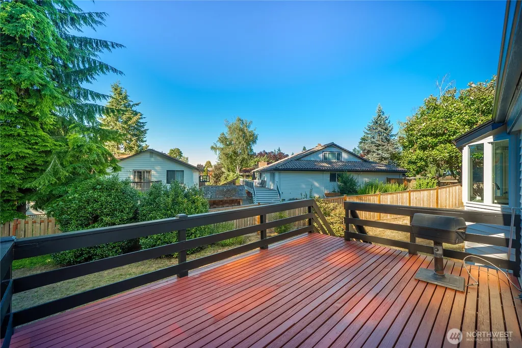 31509 42nd Avenue SE Federal Way WA 98023