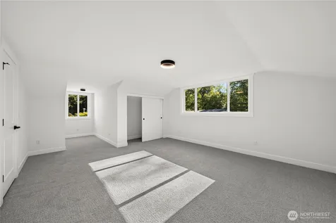 31509 42nd Avenue SE Federal Way WA 98023