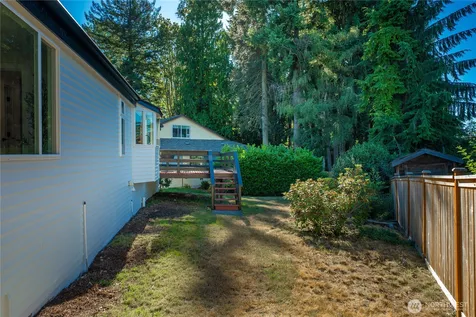 31509 42nd Avenue SE Federal Way WA 98023