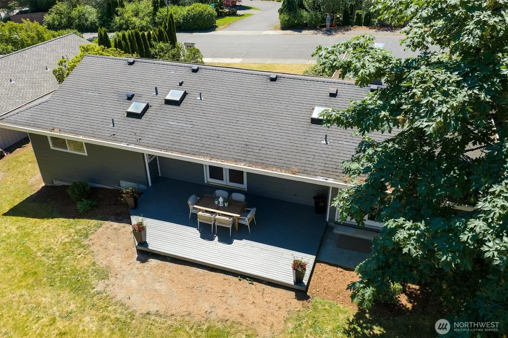 14004 SE 20th Street Bellevue WA 98007