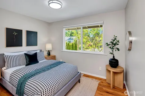 14004 SE 20th Street Bellevue WA 98007