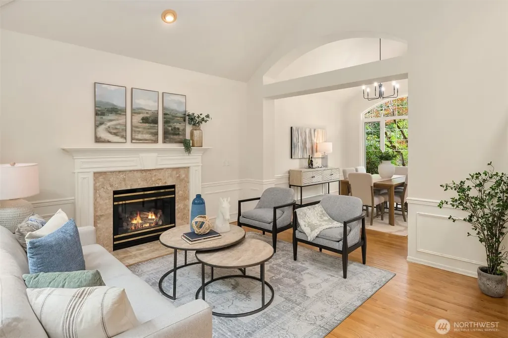 24416 SE 4th Place Sammamish WA 98074