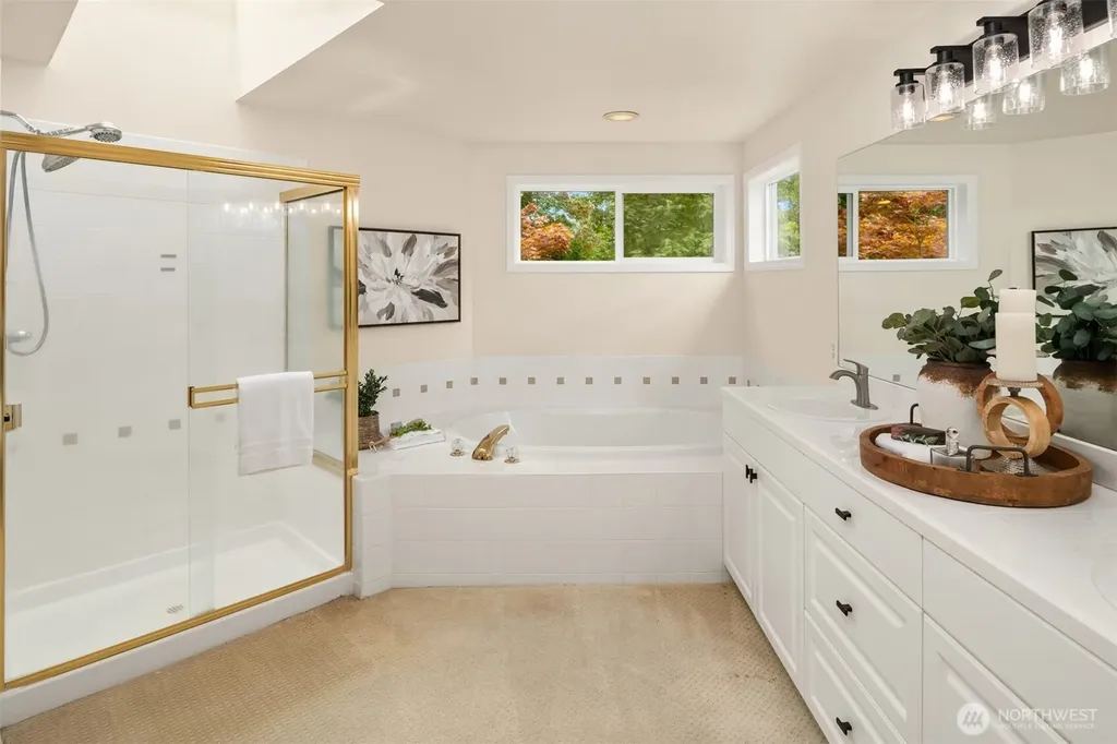 24416 SE 4th Place Sammamish WA 98074