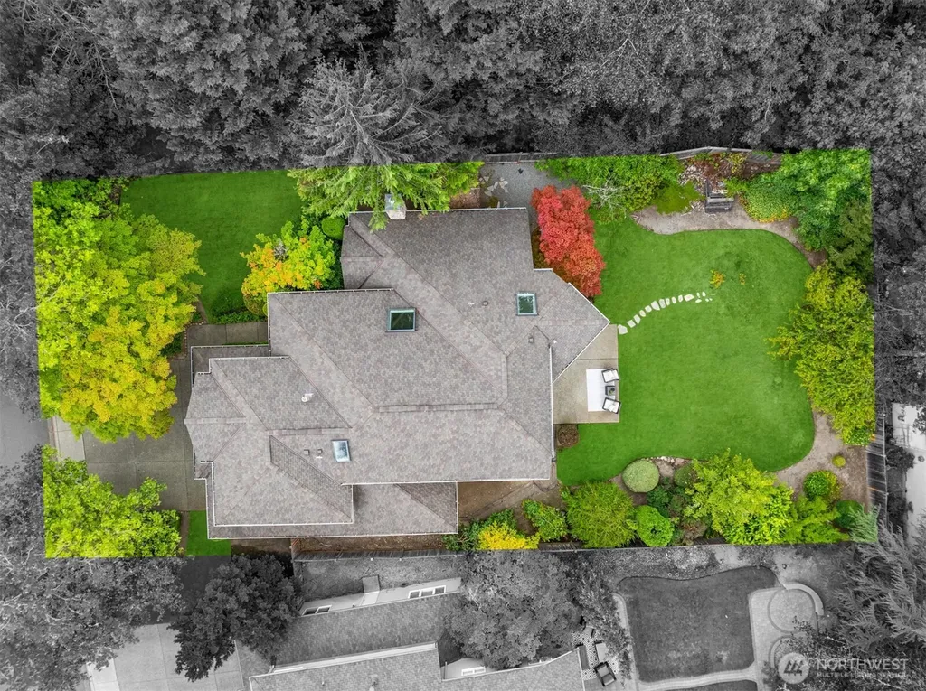 24416 SE 4th Place Sammamish WA 98074