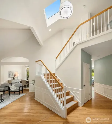 24416 SE 4th Place Sammamish WA 98074