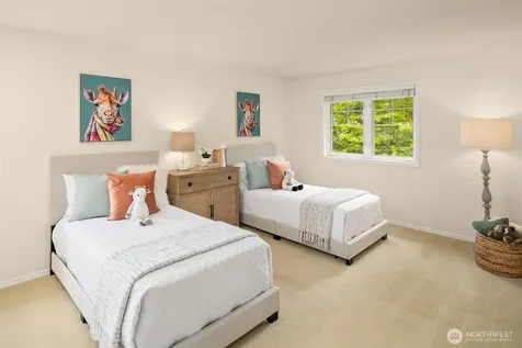 24416 SE 4th Place Sammamish WA 98074