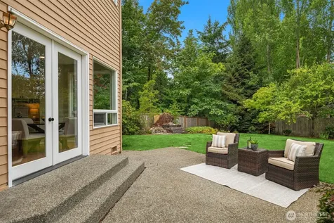 24416 SE 4th Place Sammamish WA 98074