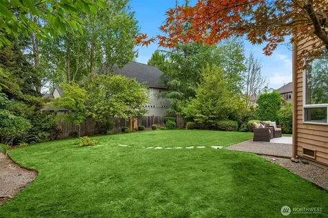 24416 SE 4th Place Sammamish WA 98074