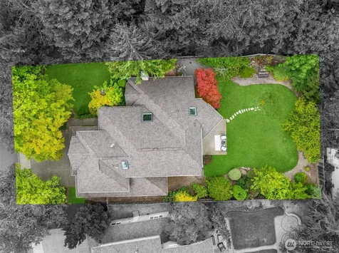 24416 SE 4th Place Sammamish WA 98074