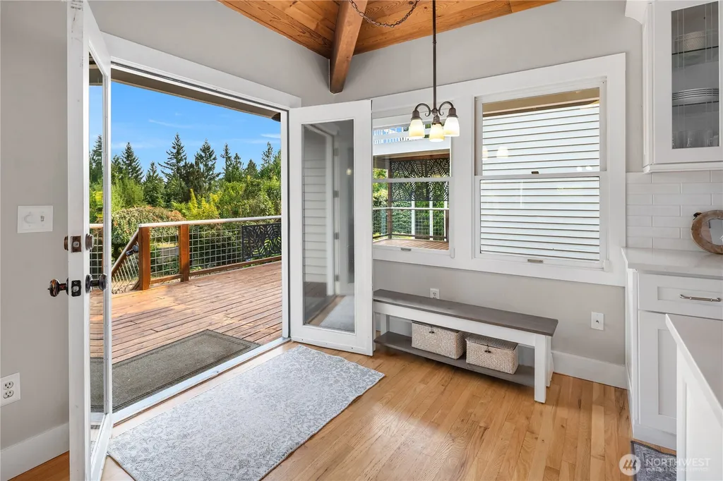 1718 292nd Place NE Carnation WA 98014