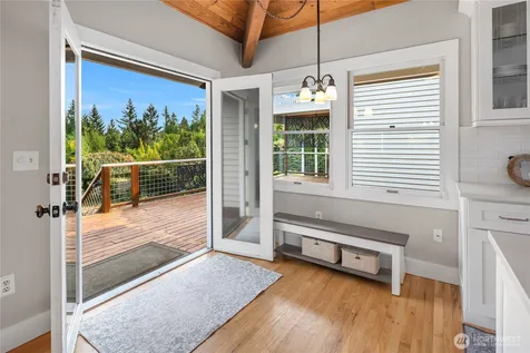 1718 292nd Place NE Carnation WA 98014