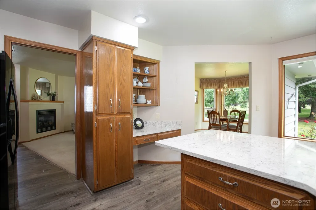 6830 Golf View Drive Lynden WA 98264