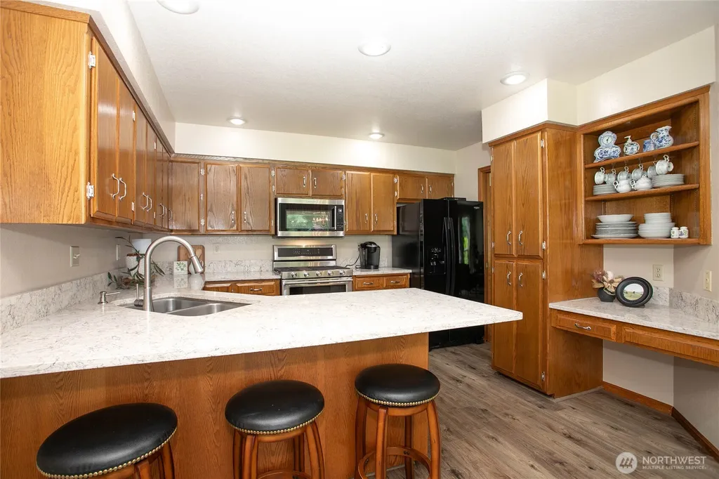 6830 Golf View Drive Lynden WA 98264