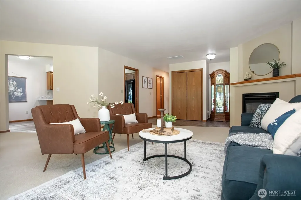 6830 Golf View Drive Lynden WA 98264