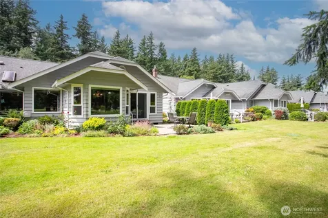6830 Golf View Drive Lynden WA 98264