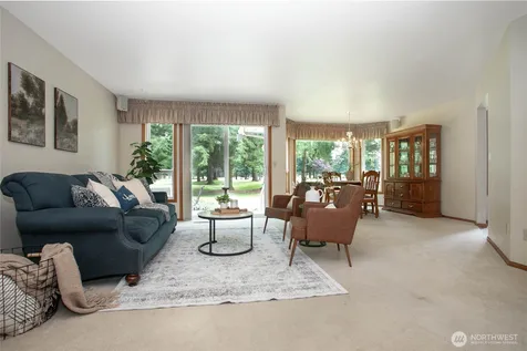 6830 Golf View Drive Lynden WA 98264