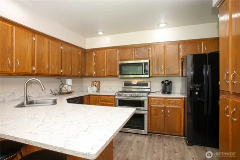 6830 Golf View Drive Lynden WA 98264