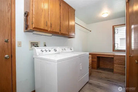 6830 Golf View Drive Lynden WA 98264