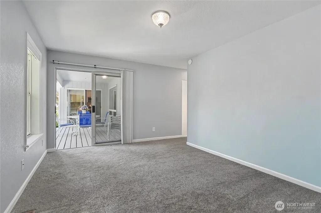 6411 W Sarazen Street SE Olympia WA 98513