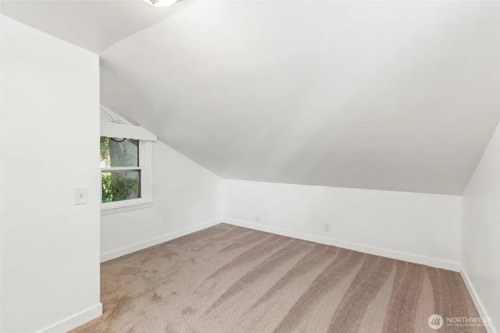 7629 236th Street SW Edmonds WA 98026