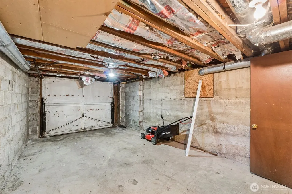 7629 236th Street SW Edmonds WA 98026