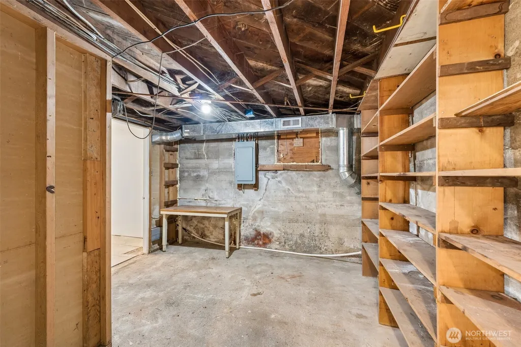 7629 236th Street SW Edmonds WA 98026