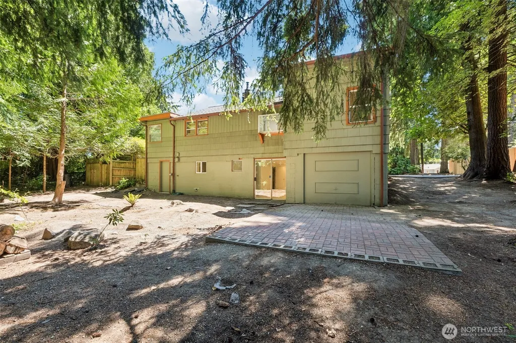 7629 236th Street SW Edmonds WA 98026