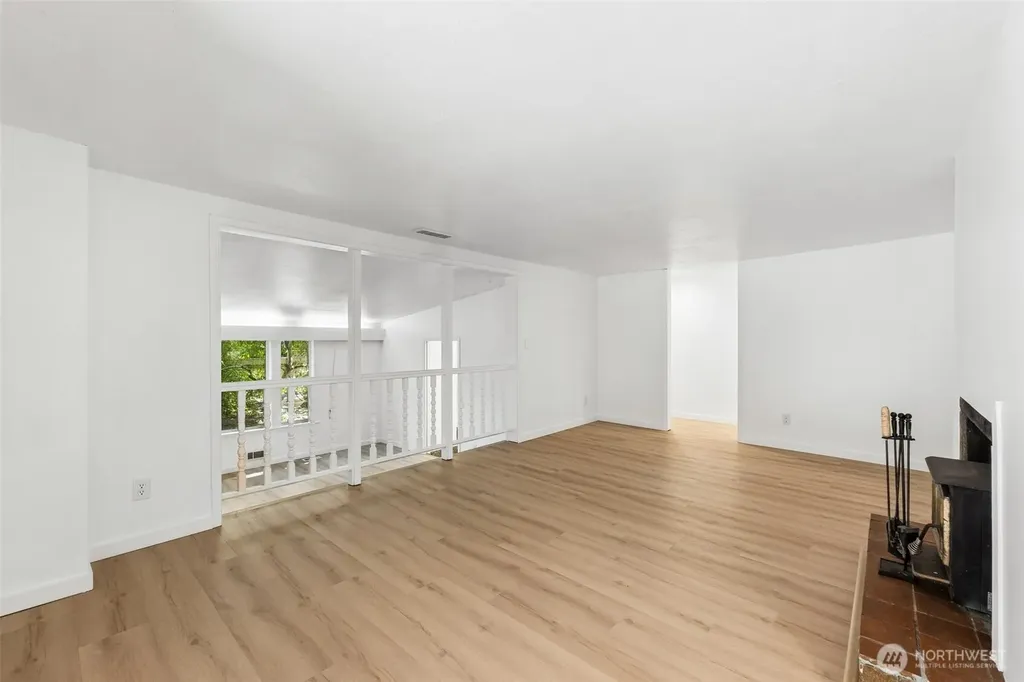 7629 236th Street SW Edmonds WA 98026
