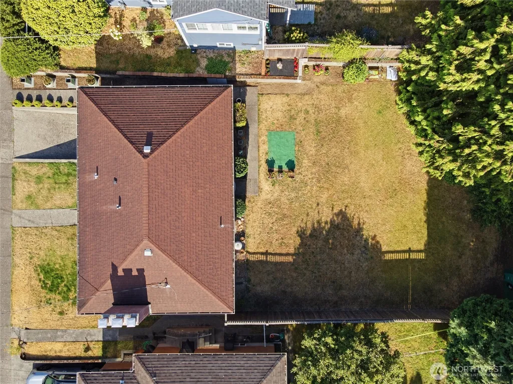 3947 SW Portland Street Seattle WA 98136