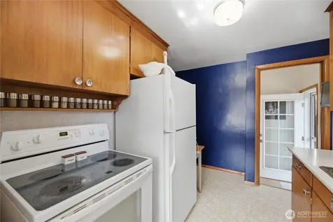 3947 SW Portland Street Seattle WA 98136