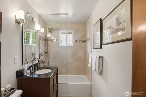 3947 SW Portland Street Seattle WA 98136