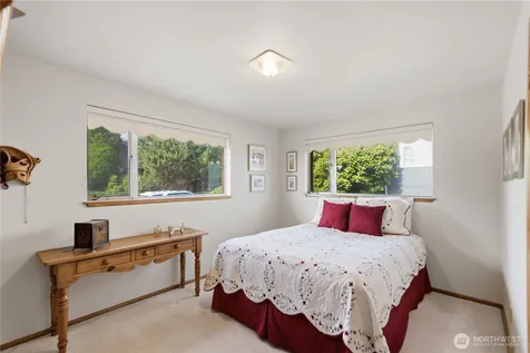 3947 SW Portland Street Seattle WA 98136