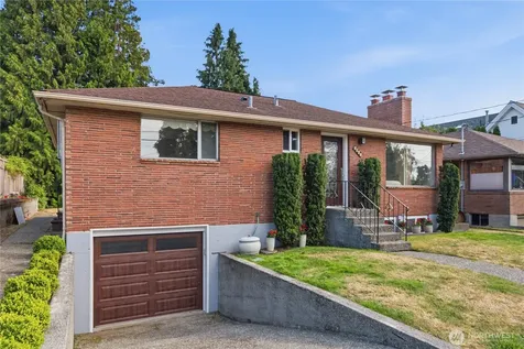 3947 SW Portland Street Seattle WA 98136